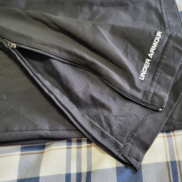 Under Armour Joggers Size 30 - Picture 5 of 5